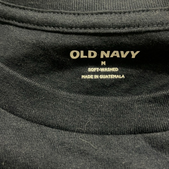 Men’s Medium Christmas Old Navy shirts - Picture 5 of 5
